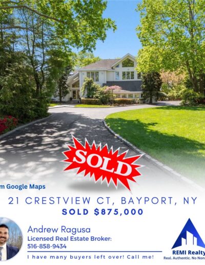 21 Crestview Court Bayport